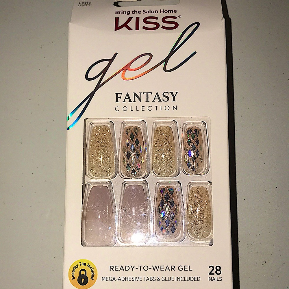 KISS Gel Fantasy Collection Press On Nails